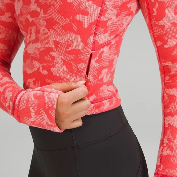 Lululemon Half Zip Cropped - Picture 2 of 3